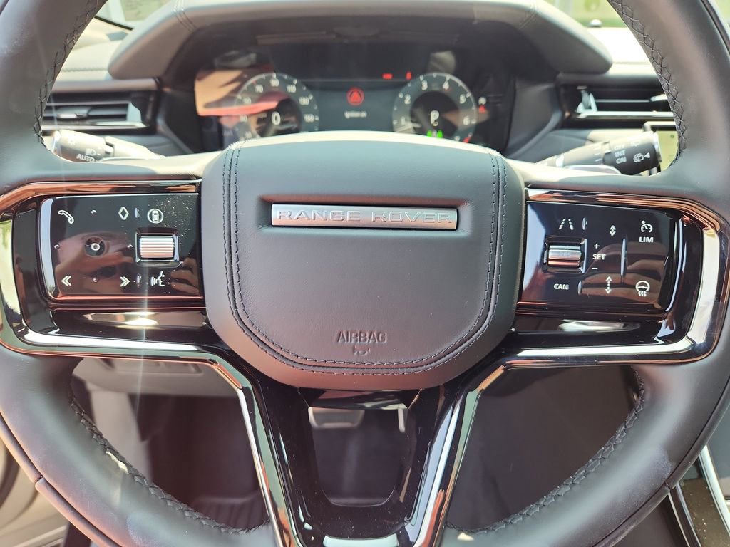 Certified 2026 Land Rover Range Rover Velar Dynamic SE AWD/4WD image 18