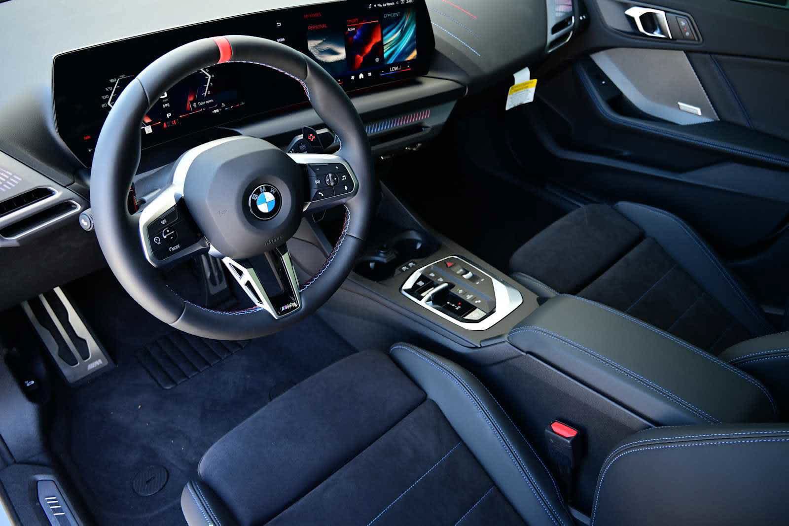 Used 2025 BMW M235i xDrive w/ Premium Package AWD/4WD image 9