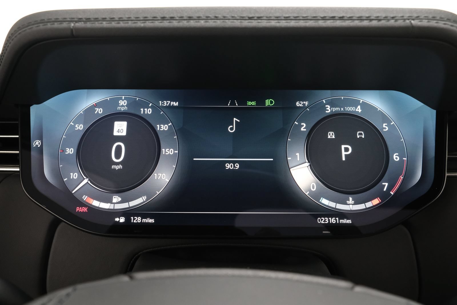 Used 2024 Land Rover Range Rover SE AWD/4WD image 15