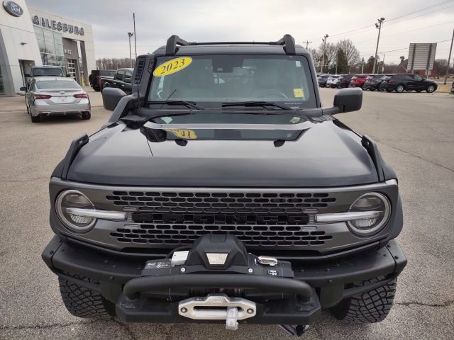 Used 2023 Ford Bronco Everglades image 9