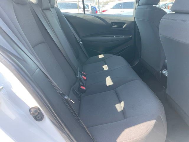 Used 2024 Toyota Corolla LE FWD image 19