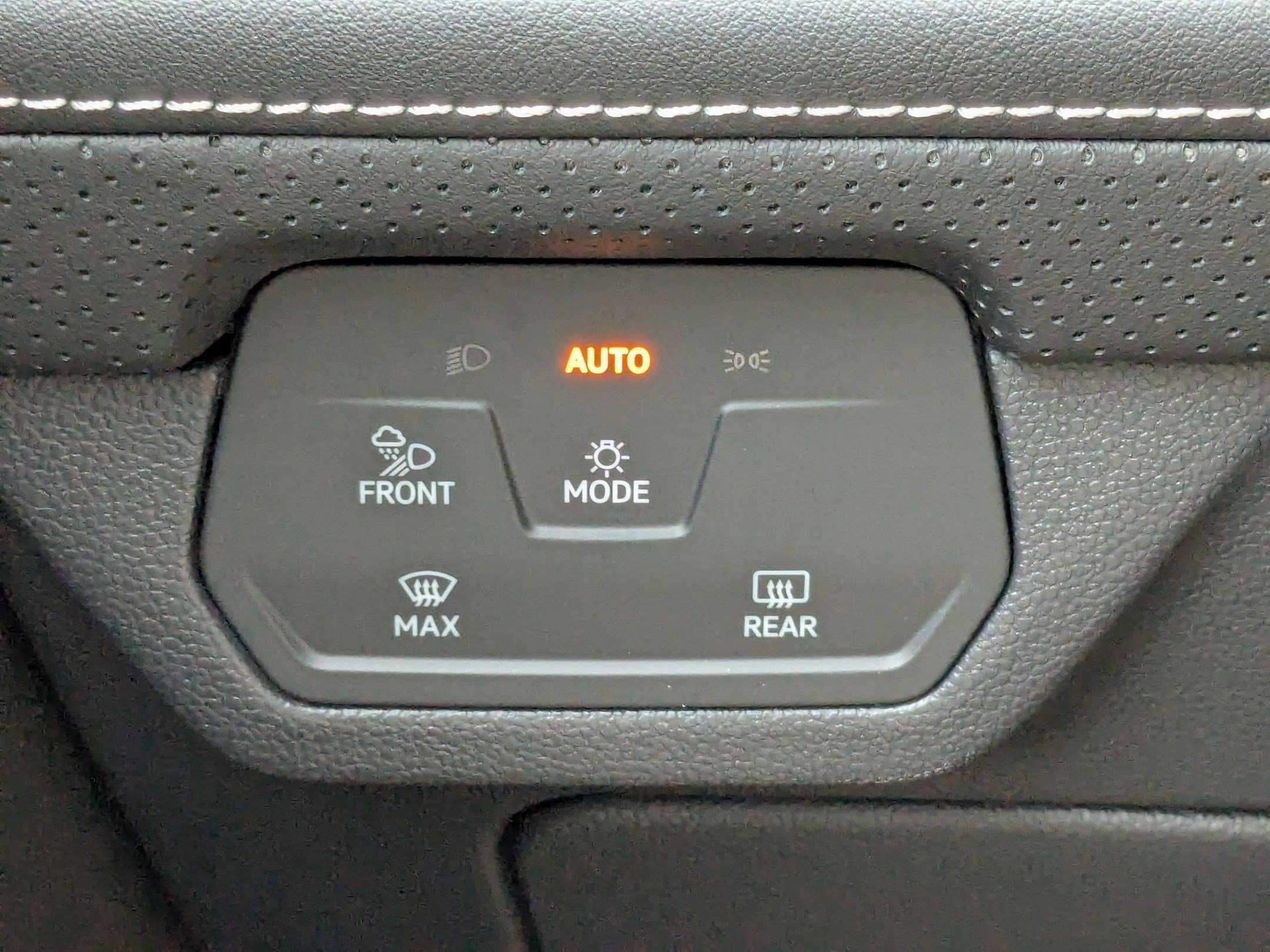 New 2026 Volkswagen Atlas SE AWD/4WD image 17