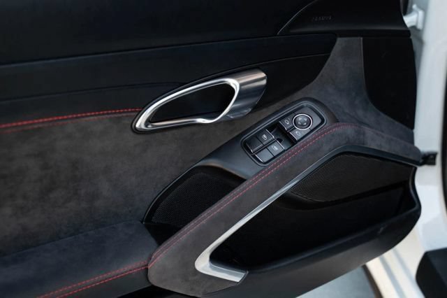 Used 2015 Porsche 911 GT3 RWD image 45