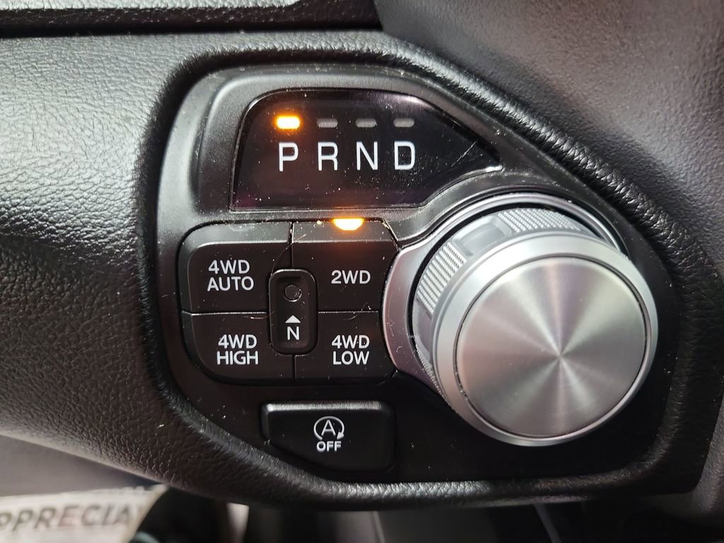 Used 2024 RAM 1500 Laramie AWD/4WD image 38