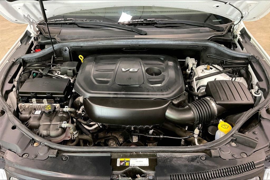 Used 2018 Jeep Grand Cherokee Overland AWD/4WD image 30