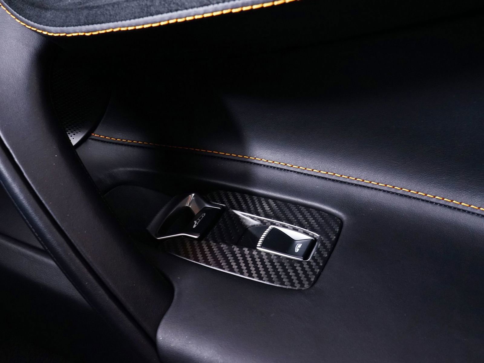 Used 2024 McLaren 750S image 15