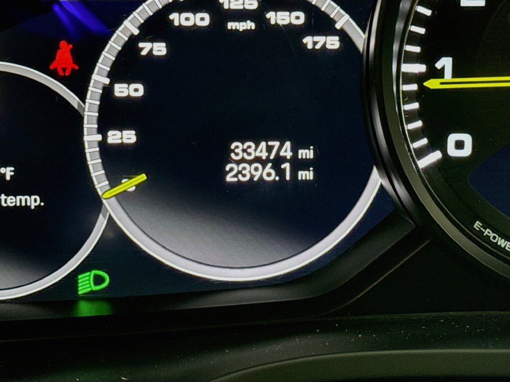 Certified 2023 Porsche Cayenne Platinum Edition AWD/4WD image 14