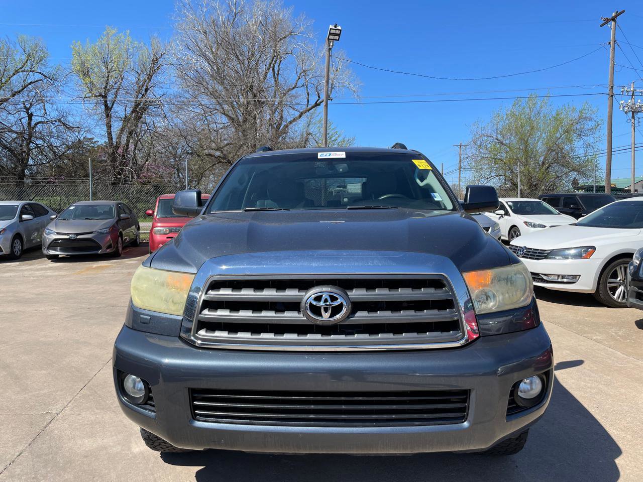 Used 2008 Toyota Sequoia SR5 image 2