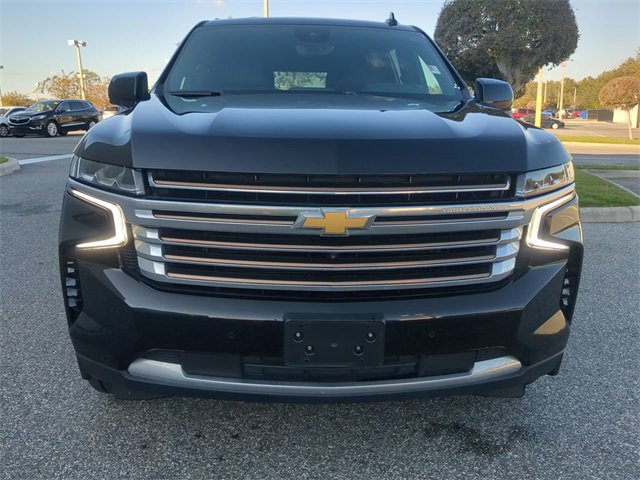 Used 2023 Chevrolet Suburban High Country w/ Premium Package image 9