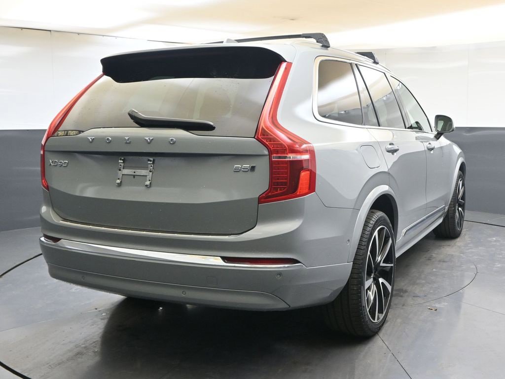 Certified 2024 Volvo XC90 B5 Plus w/ Protection Package Premier image 5