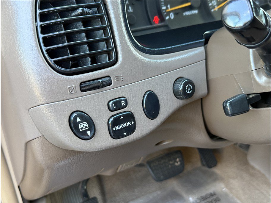 Used 2004 Toyota Tundra SR5 AWD/4WD image 18