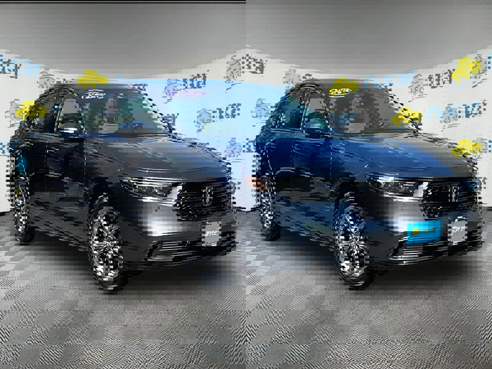 Used 2023 Honda Accord EX-L image 1