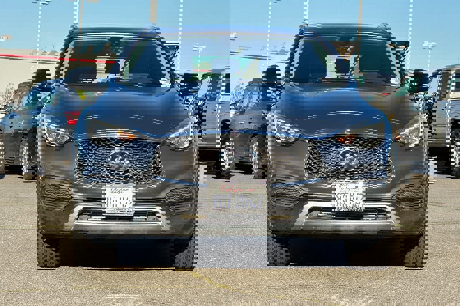 Used 2018 INFINITI QX30 AWD image 10