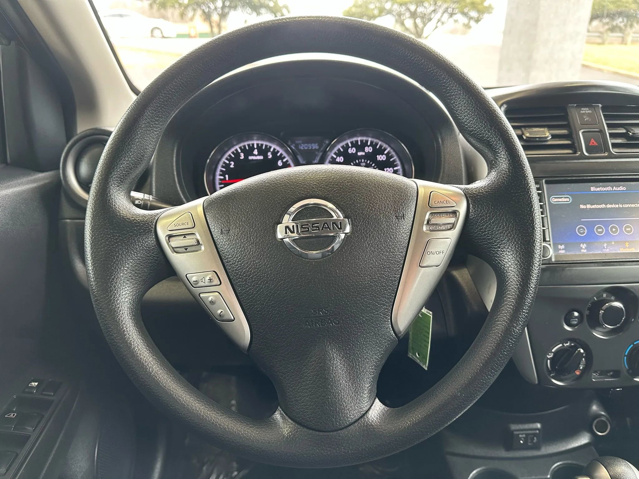 Used 2019 Nissan Versa SV image 11