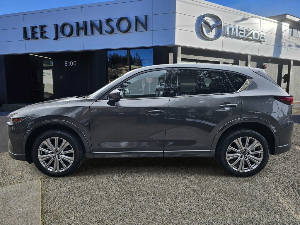 Certified 2022 MAZDA CX-5 Signature AWD/4WD image 2