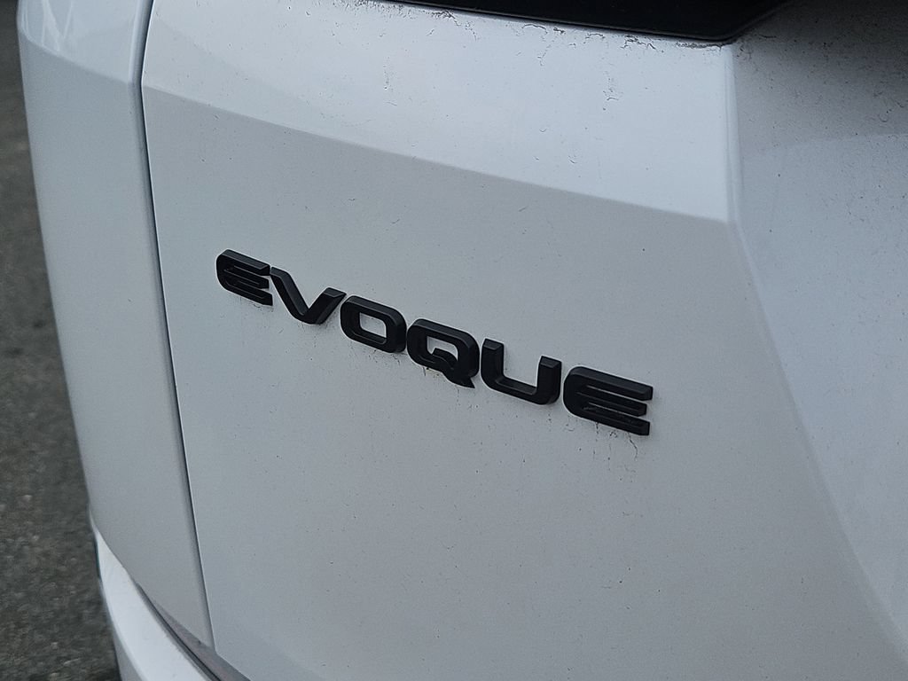 Used 2023 Land Rover Range Rover Evoque R-Dynamic SE AWD/4WD image 12
