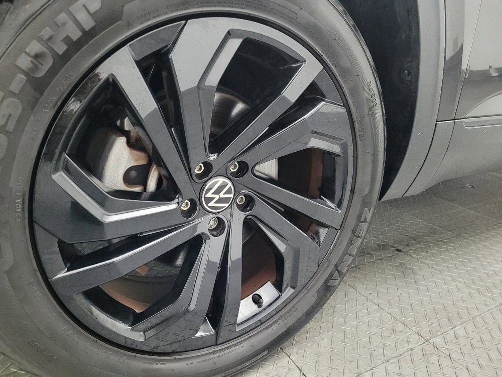 Used 2022 Volkswagen Atlas SE image 31