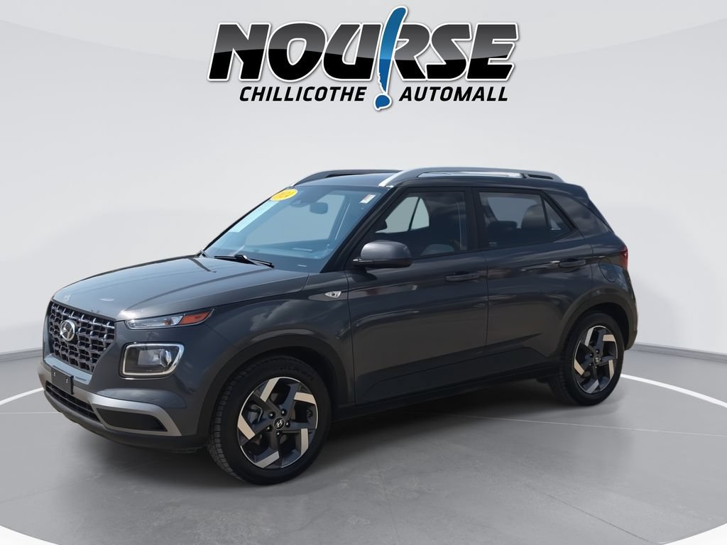 Used 2024 Hyundai Venue SEL FWD image 4