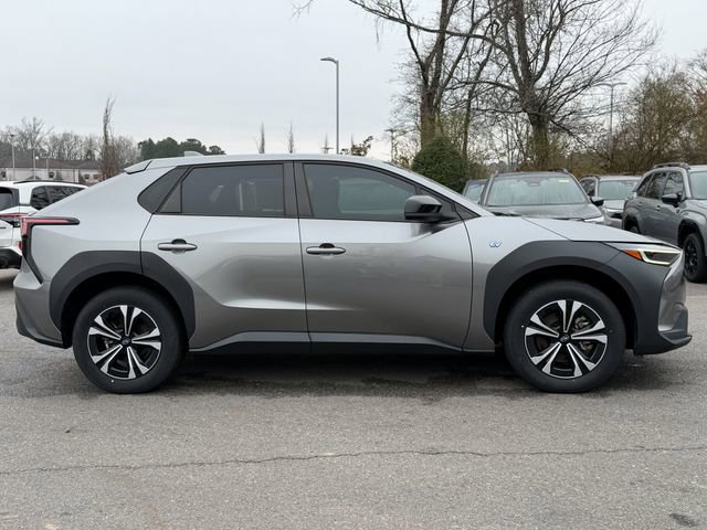 Used 2023 Subaru Solterra AWD image 2