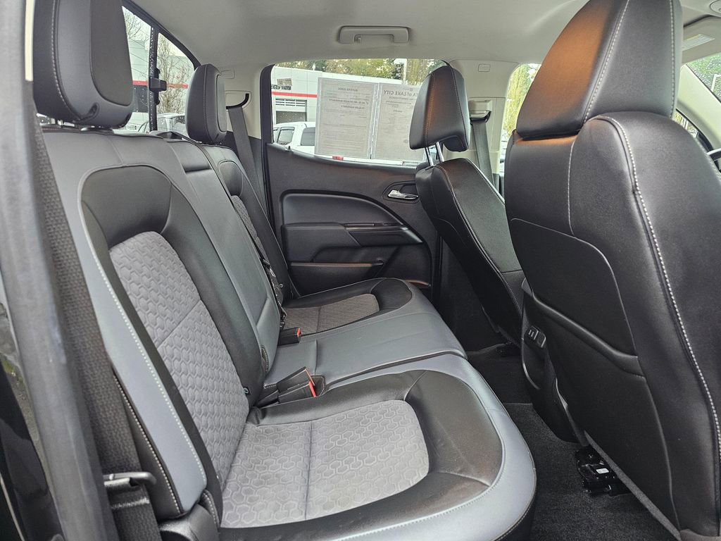 Used 2017 Chevrolet Colorado Z71 image 12