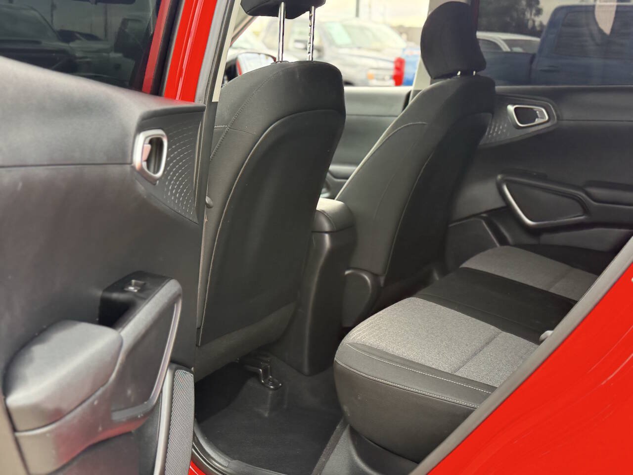 Used 2020 Kia Soul GT-Line FWD image 9