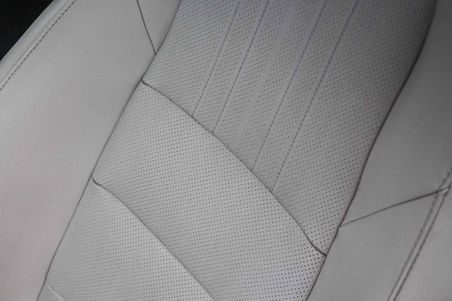 Used 2018 Honda Accord EX-L image 36