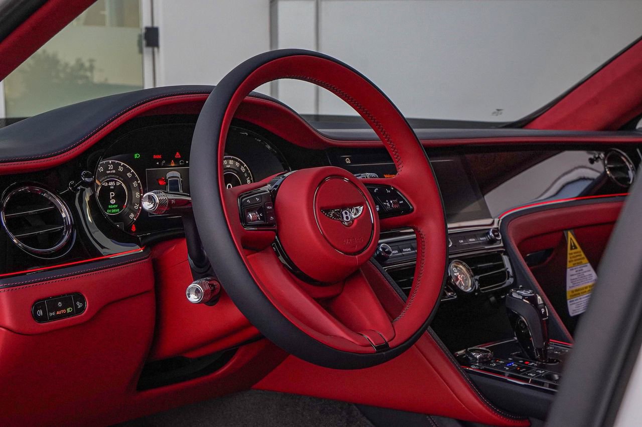 New 2026 Bentley Flying Spur Plug-In Hybrid image 19