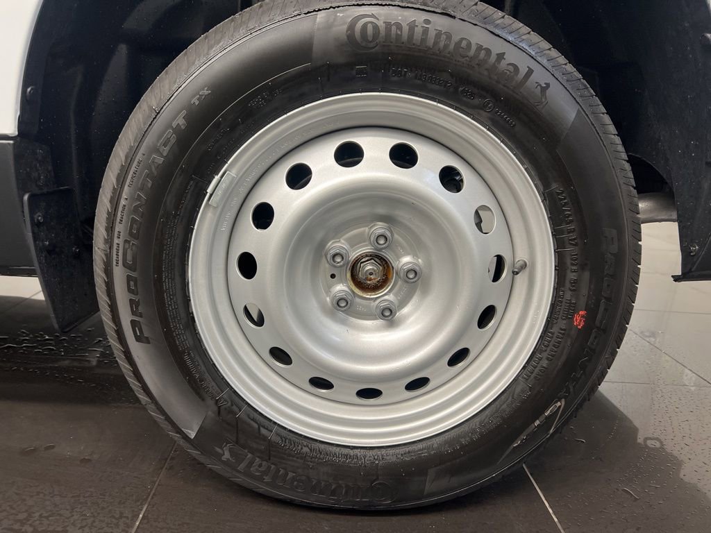 New 2026 Ford Maverick XL w/ Equipment Group 101A AWD/4WD image 7