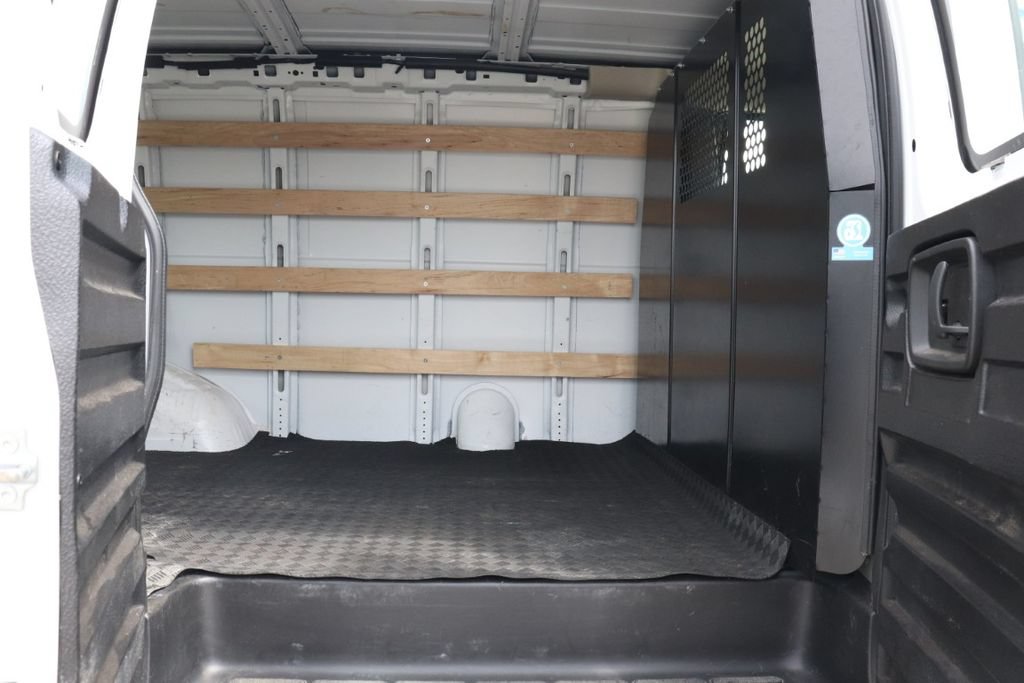 Used 2024 Chevrolet Express 2500 w/ Driver Convenience Package RWD image 22