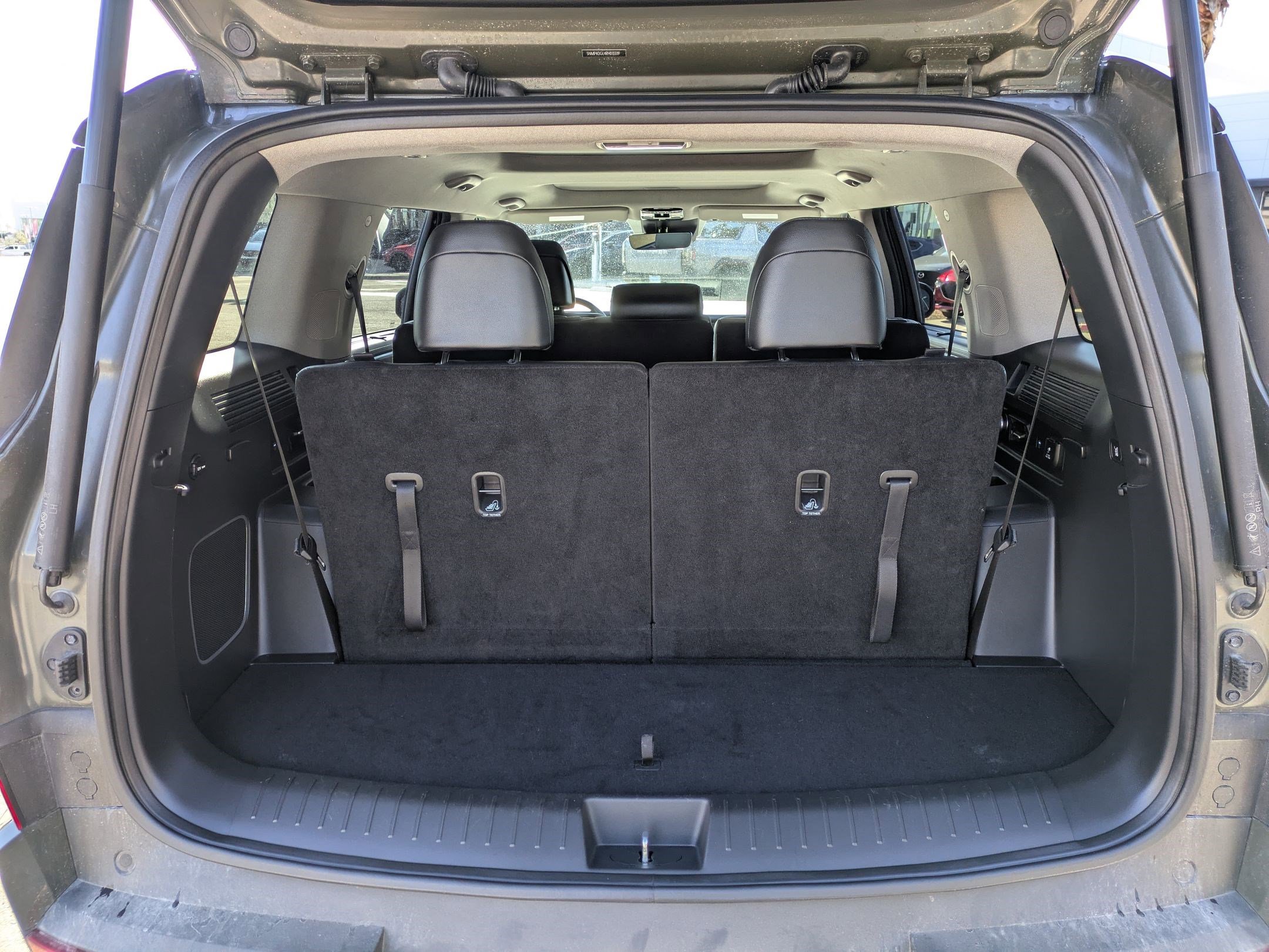 Used 2024 Hyundai Santa Fe Limited image 23