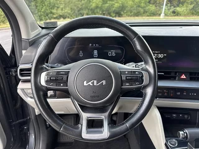 Certified 2023 Kia Sportage EX AWD/4WD image 10