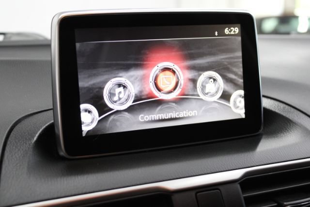 Used 2015 MAZDA MAZDA3 i Sport FWD image 16