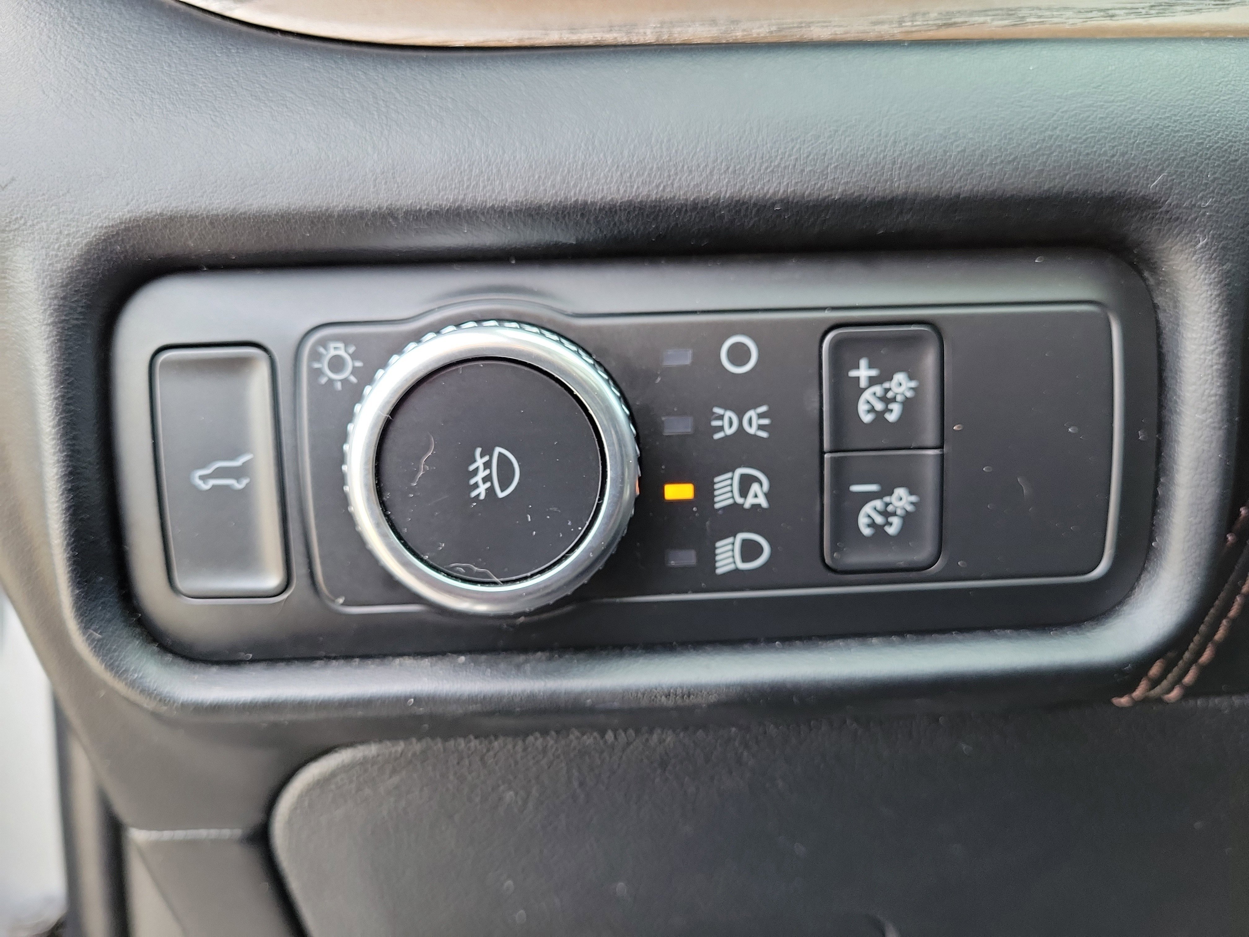 Used 2021 Ford Explorer Platinum w/ Equipment Group 601A image 24