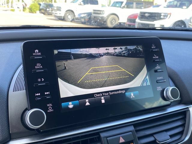 Used 2018 Honda Accord Touring image 26