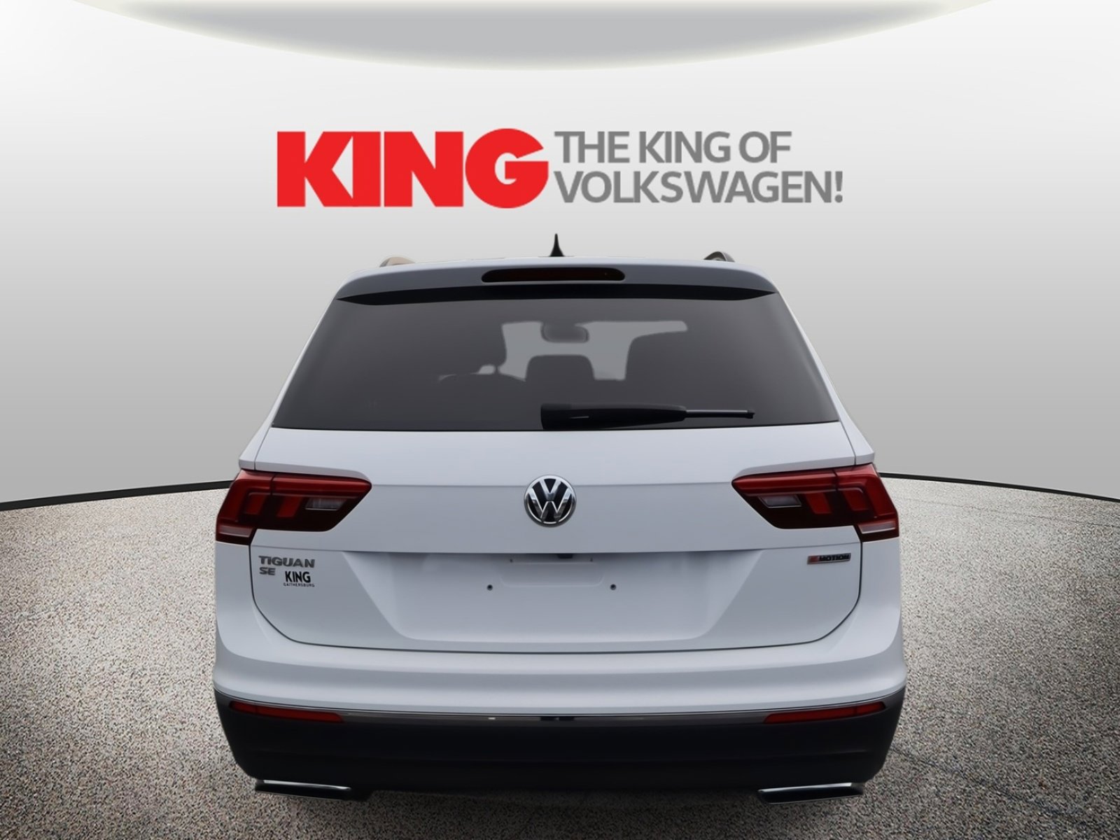 Certified 2021 Volkswagen Tiguan SE w/ Panoramic Sunroof Package image 4