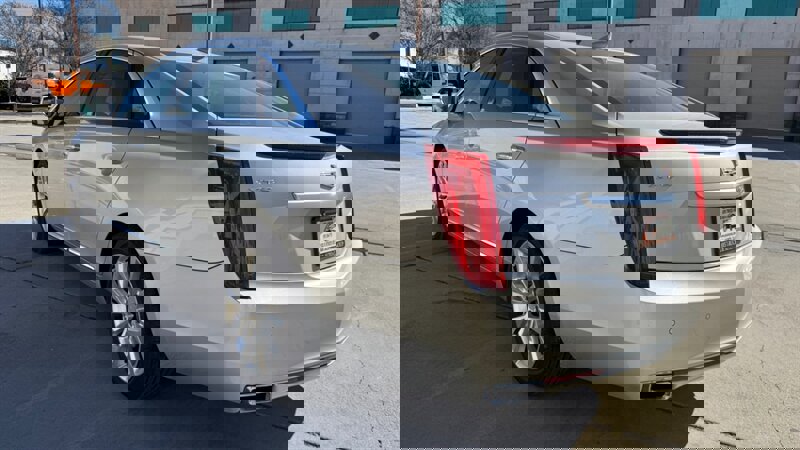 Used 2017 Cadillac XTS Luxury image 9