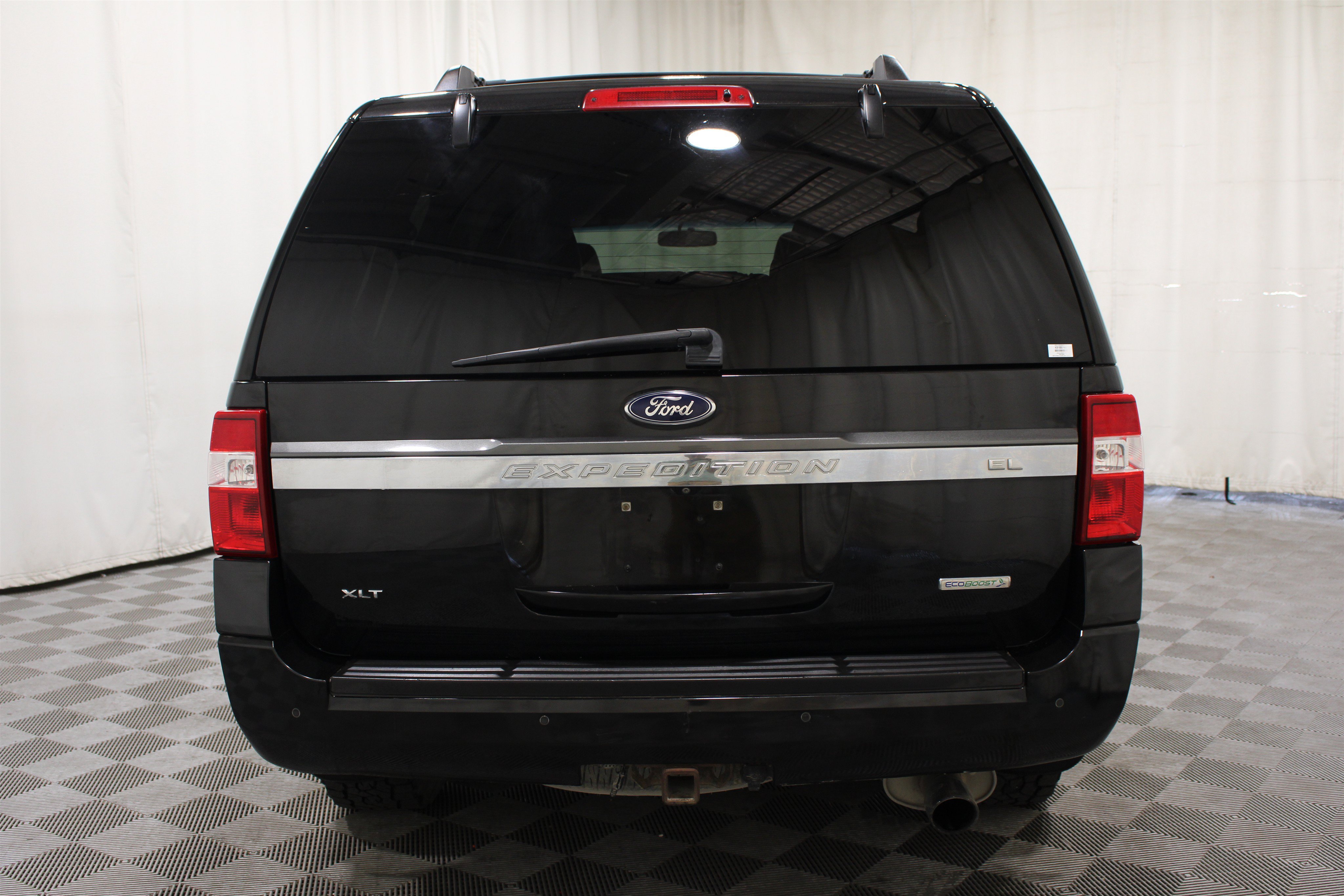Used 2015 Ford Expedition EL XLT w/ Equipment Group 202A AWD/4WD image 32