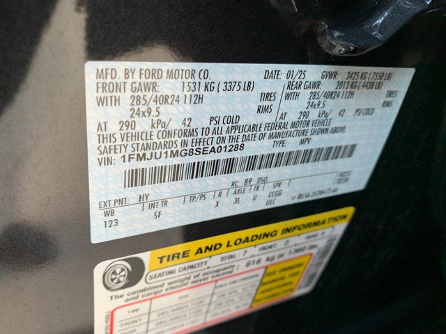 Used 2025 Ford Expedition Platinum w/ Platinum Ultimate Package image 33