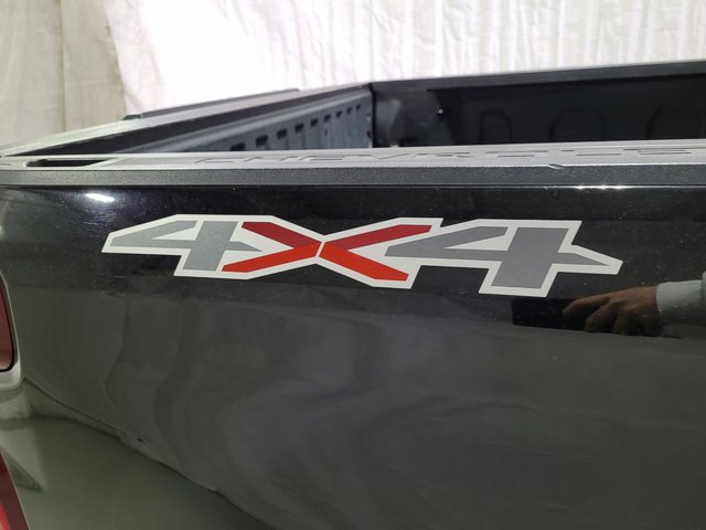 Used 2019 Chevrolet Silverado 1500 LT w/ All-Star Edition image 72