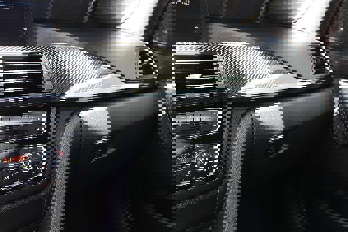 Used 2015 BMW M3 Sedan RWD image 44