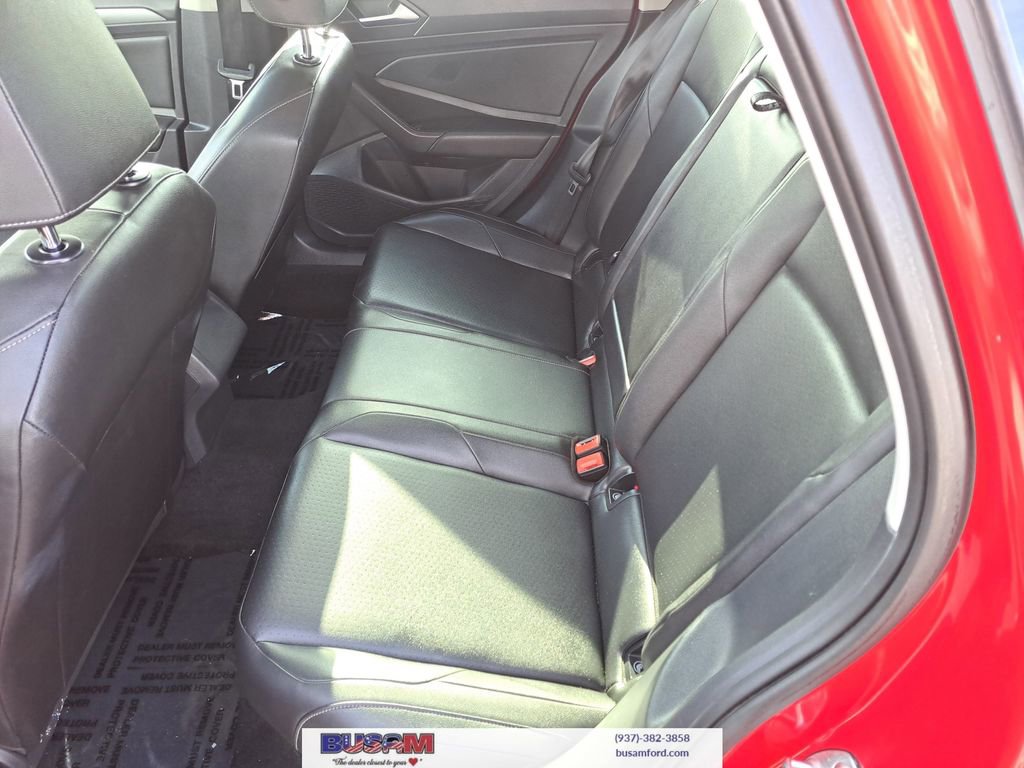 Used 2019 Volkswagen Jetta R-Line image 9