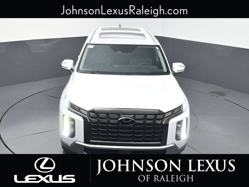 Used 2024 Hyundai Palisade Limited AWD/4WD image 23