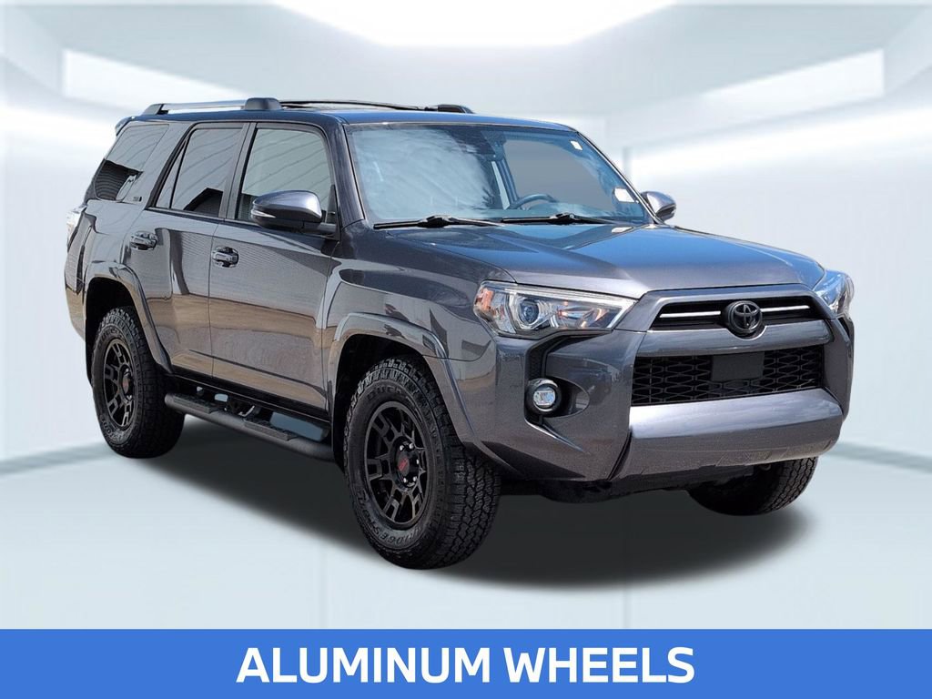 Used 2022 Toyota 4Runner SR5 Premium w/ Moonroof Package image 9