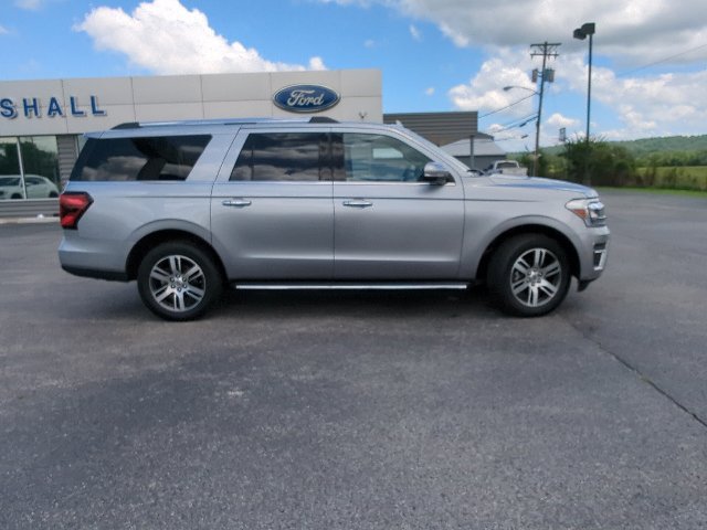 Used 2022 Ford Expedition Max Limited AWD/4WD image 11
