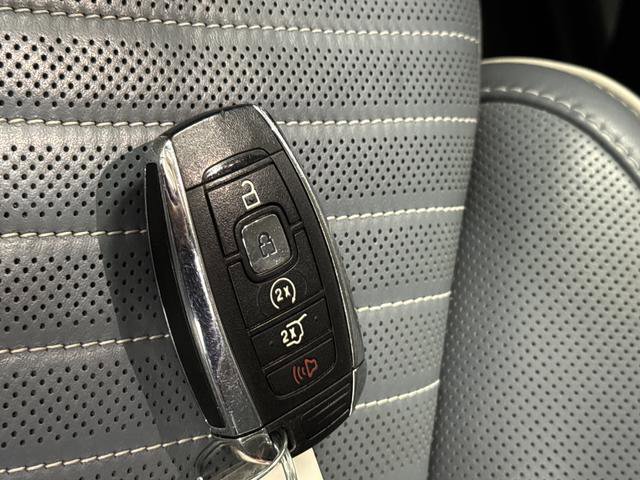 Used 2019 Lincoln Navigator L Black Label image 32