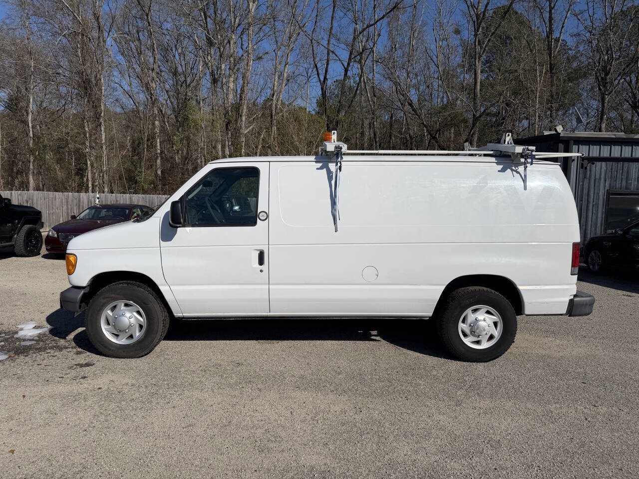 Used 2007 Ford E-250 and Econoline 250 RWD image 3