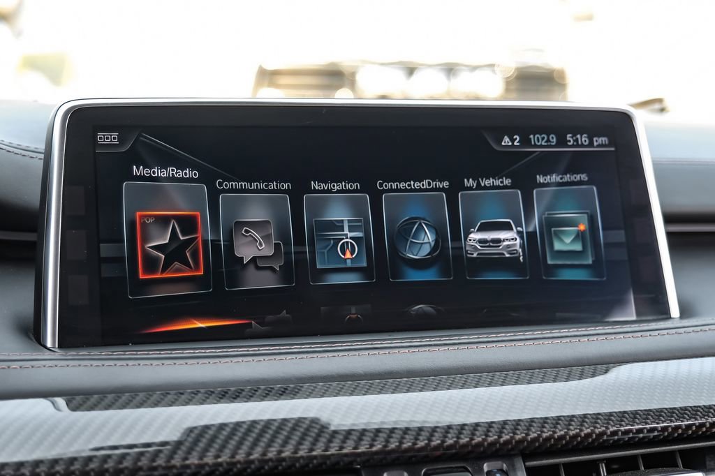 Used 2017 BMW X5 M AWD/4WD image 29