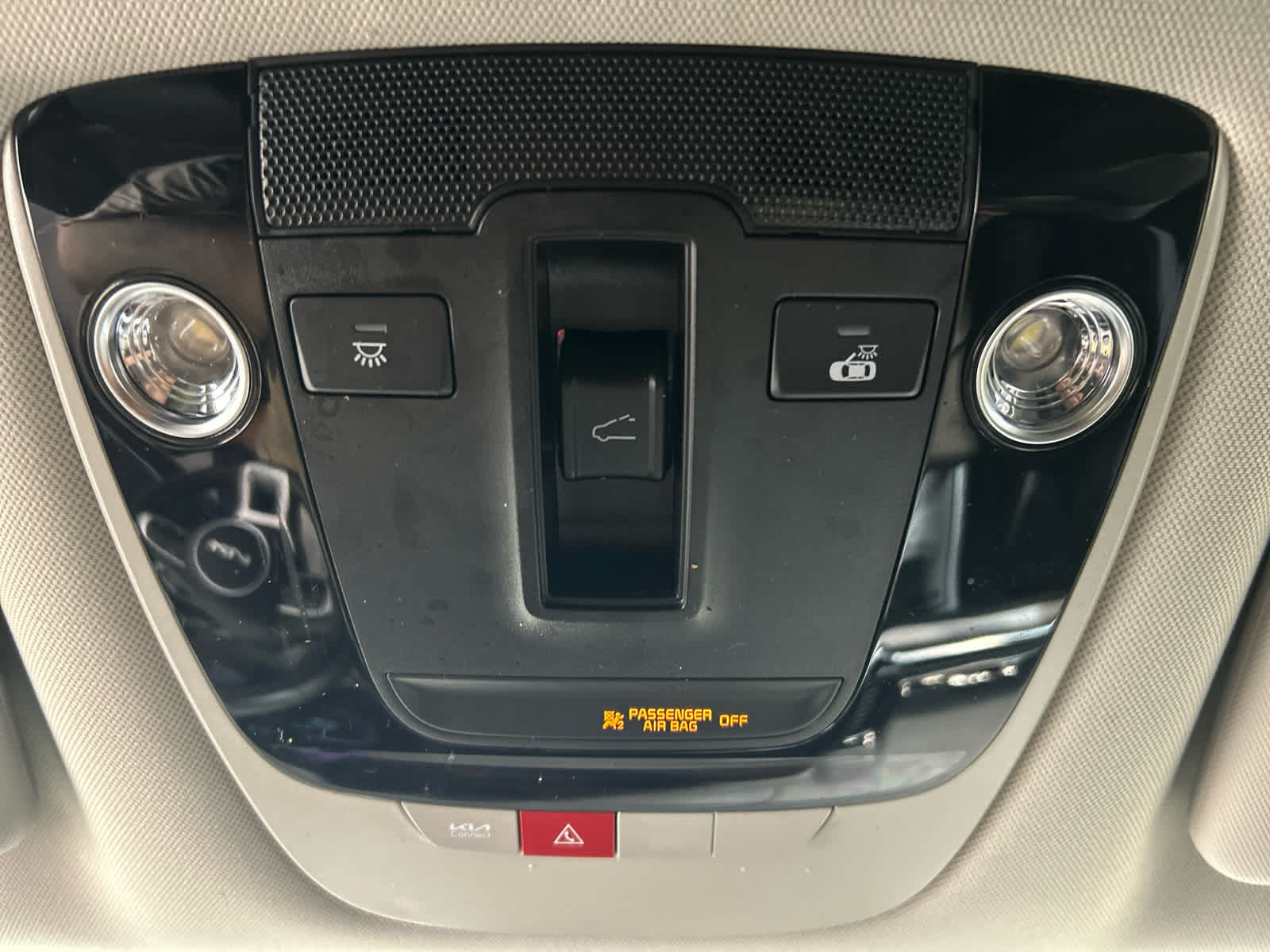 Used 2025 Kia Sportage EX w/ EX Premium Package AWD/4WD image 6