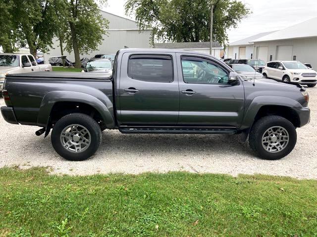 Used 2015 Toyota Tacoma TRD Pro image 6