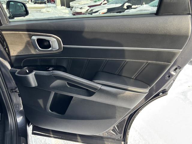 Certified 2025 Kia Sorento SX image 16